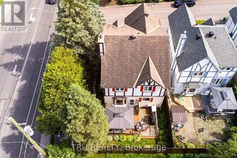 2769 Massicotte Lane Ottawa ON K1T 3H1