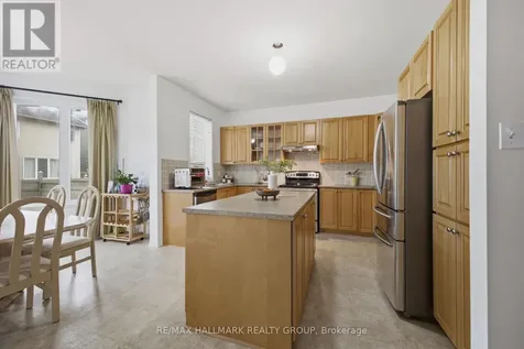 747 Larcastle Circle Ottawa ON K4A 4Z2
