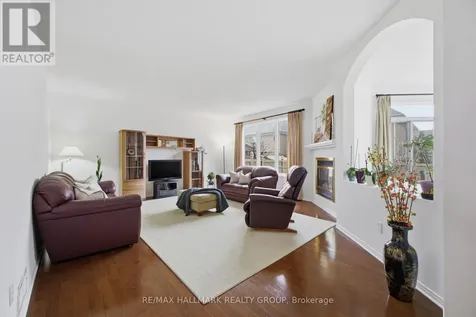 747 Larcastle Circle Ottawa ON K4A 4Z2