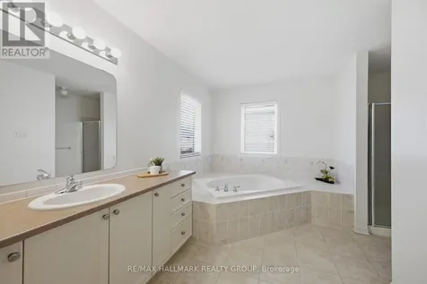 747 Larcastle Circle Ottawa ON K4A 4Z2