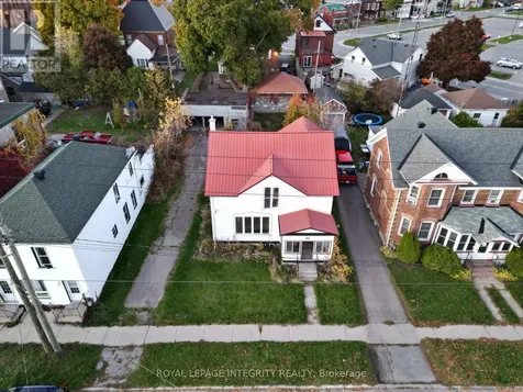 34 William Street East Smiths Falls ON K7A 1C4