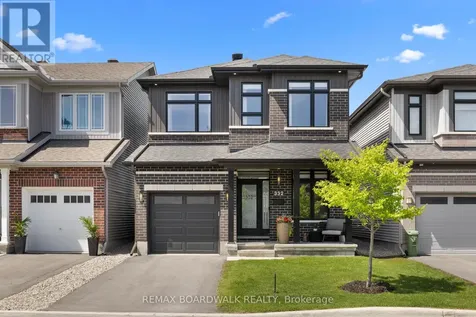 332 Finial Way Ottawa ON K2J 6V9