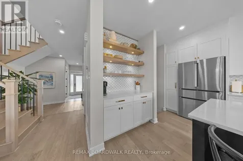 332 Finial Way Ottawa ON K2J 6V9