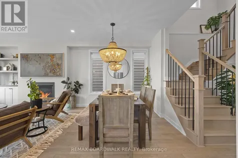 332 Finial Way Ottawa ON K2J 6V9