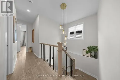 332 Finial Way Ottawa ON K2J 6V9