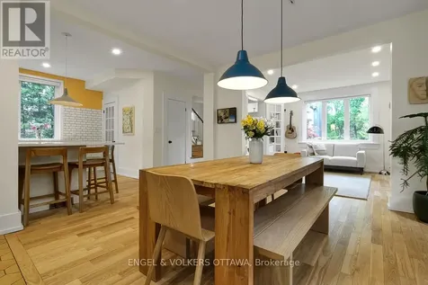 618 Edison Avenue Ottawa ON K2A 1V7