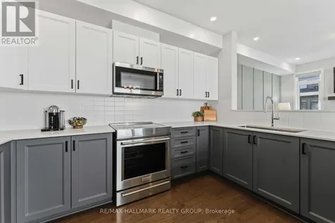 369 Broadridge Crescent Ottawa ON K1W 0M1