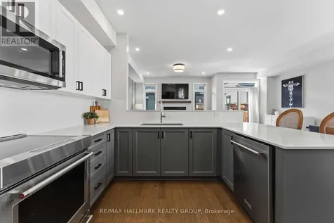 369 Broadridge Crescent Ottawa ON K1W 0M1