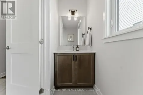 369 Broadridge Crescent Ottawa ON K1W 0M1