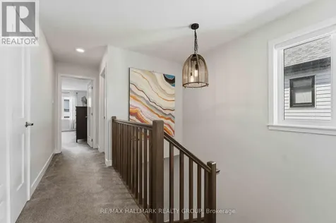 369 Broadridge Crescent Ottawa ON K1W 0M1