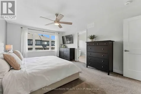 369 Broadridge Crescent Ottawa ON K1W 0M1