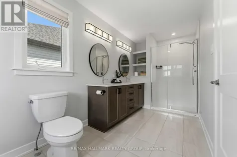 369 Broadridge Crescent Ottawa ON K1W 0M1