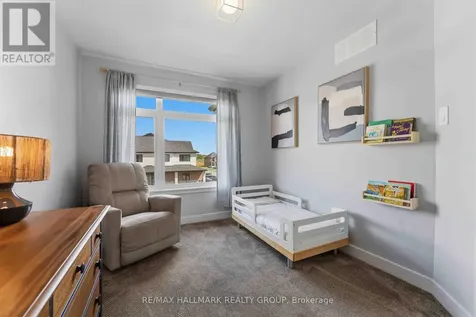 369 Broadridge Crescent Ottawa ON K1W 0M1