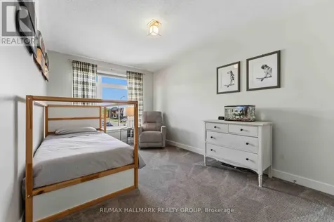 369 Broadridge Crescent Ottawa ON K1W 0M1