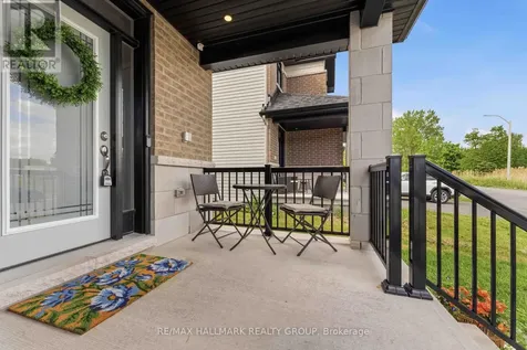 369 Broadridge Crescent Ottawa ON K1W 0M1