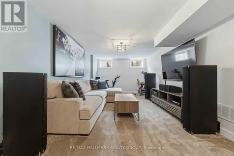 369 Broadridge Crescent Ottawa ON K1W 0M1