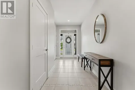 369 Broadridge Crescent Ottawa ON K1W 0M1