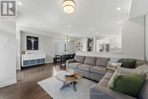 369 Broadridge Crescent Ottawa ON K1W 0M1