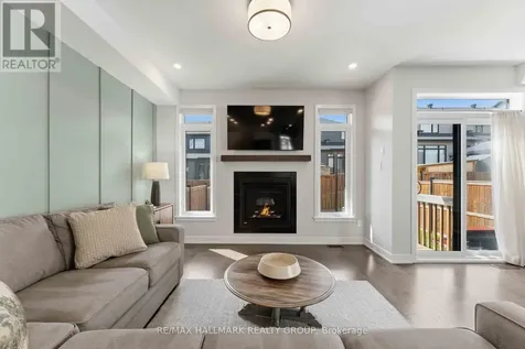 369 Broadridge Crescent Ottawa ON K1W 0M1