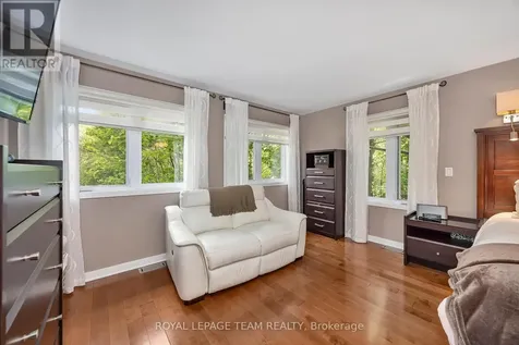 2 Fairhaven Way Ottawa ON K1K 0R3