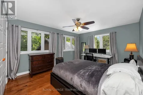 2 Fairhaven Way Ottawa ON K1K 0R3