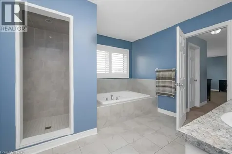 3 Newbrooke Street Paris ON N3L 3E2