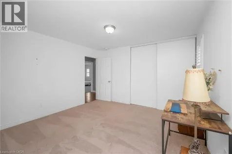 3 Newbrooke Street Paris ON N3L 3E2