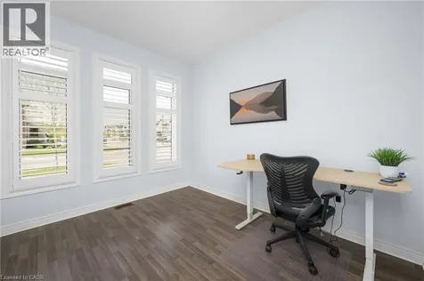 3 Newbrooke Street Paris ON N3L 3E2