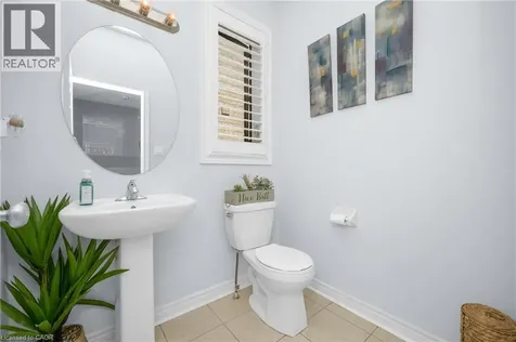 3 Newbrooke Street Paris ON N3L 3E2
