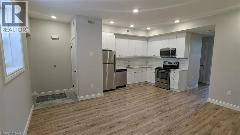112 Union Street Waterloo ON N2J 1C2