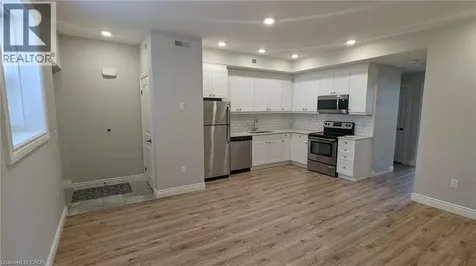 112 Union Street Waterloo ON N2J 1C2
