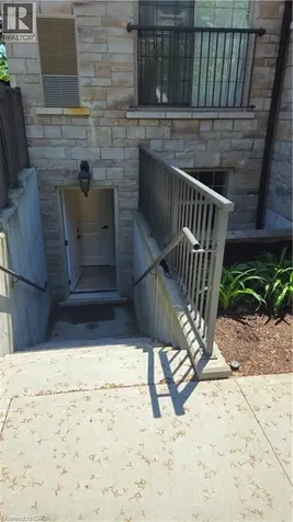 112 Union Street Waterloo ON N2J 1C2