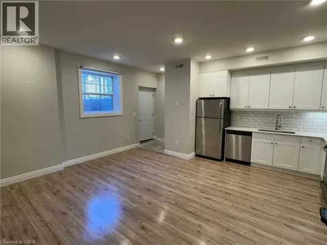 112 Union Street Waterloo ON N2J 1C2