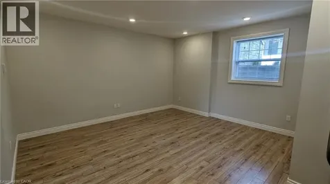 112 Union Street Waterloo ON N2J 1C2