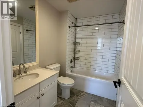 112 Union Street Waterloo ON N2J 1C2