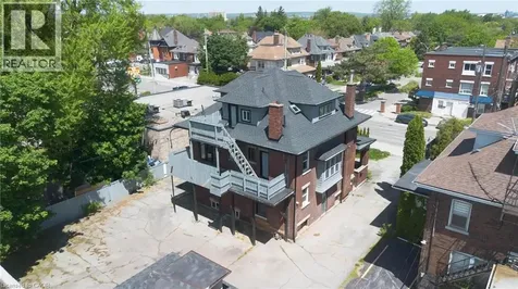 822 Main Street East Hamilton ON L8M 1L6
