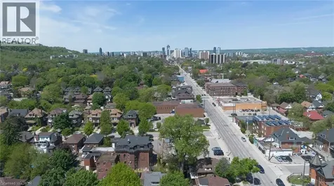 822 Main Street East Hamilton ON L8M 1L6