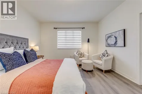 407 Skinner Road Waterdown ON L8B 1Z7