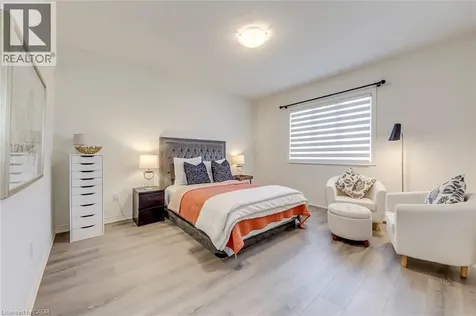 407 Skinner Road Waterdown ON L8B 1Z7