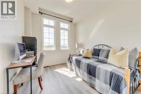 407 Skinner Road Waterdown ON L8B 1Z7