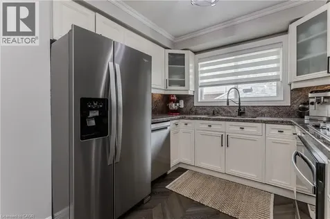 1109 Dowland Crescent Burlington ON L7T 4C7
