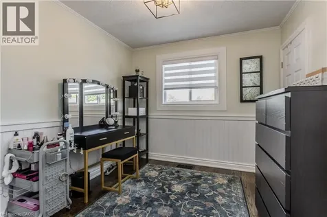 1109 Dowland Crescent Burlington ON L7T 4C7
