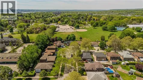 1109 Dowland Crescent Burlington ON L7T 4C7