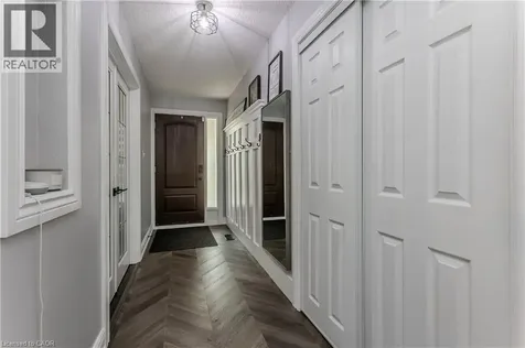 1109 Dowland Crescent Burlington ON L7T 4C7