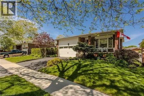 1109 Dowland Crescent Burlington ON L7T 4C7