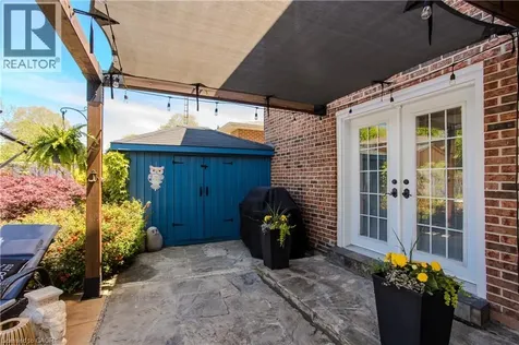 1109 Dowland Crescent Burlington ON L7T 4C7