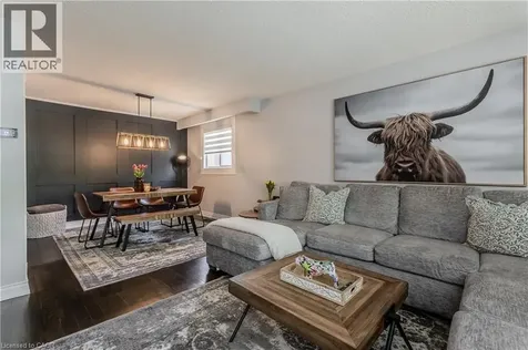 1109 Dowland Crescent Burlington ON L7T 4C7