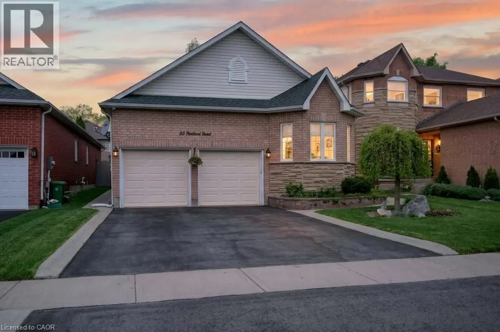 35 Pentland Road Waterdown ON L0R 2H5