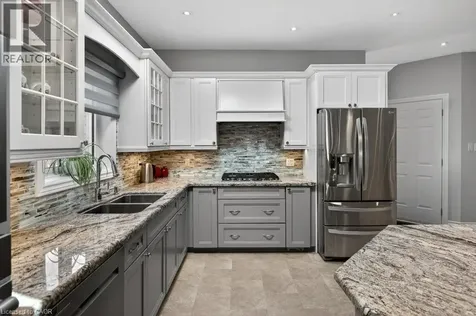 35 Pentland Road Waterdown ON L0R 2H5