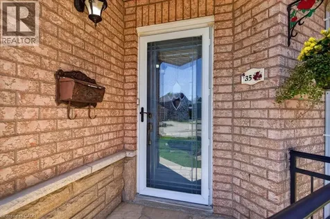 35 Pentland Road Waterdown ON L0R 2H5
